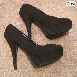 Chic Black suede Stiletto Heels